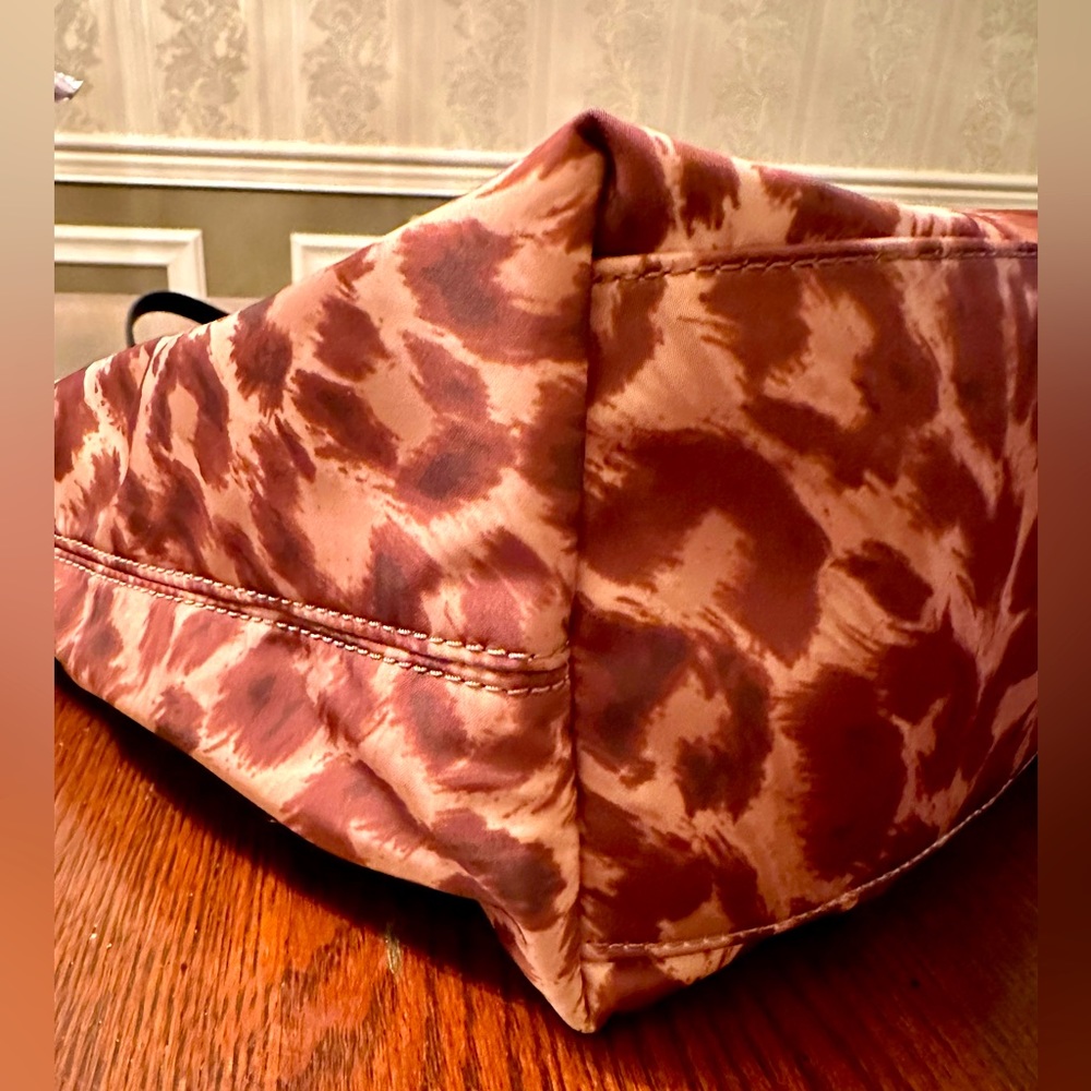 ✨Kate Spade♠️”Taylor” Leopard Tote Bag/Leather/Nylon - Picture 9 of 16